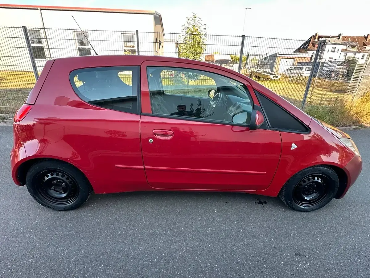 Gebraucht Mitsubishi Colt 109 PS (80 kW) 2006 Rot Kleinwagen