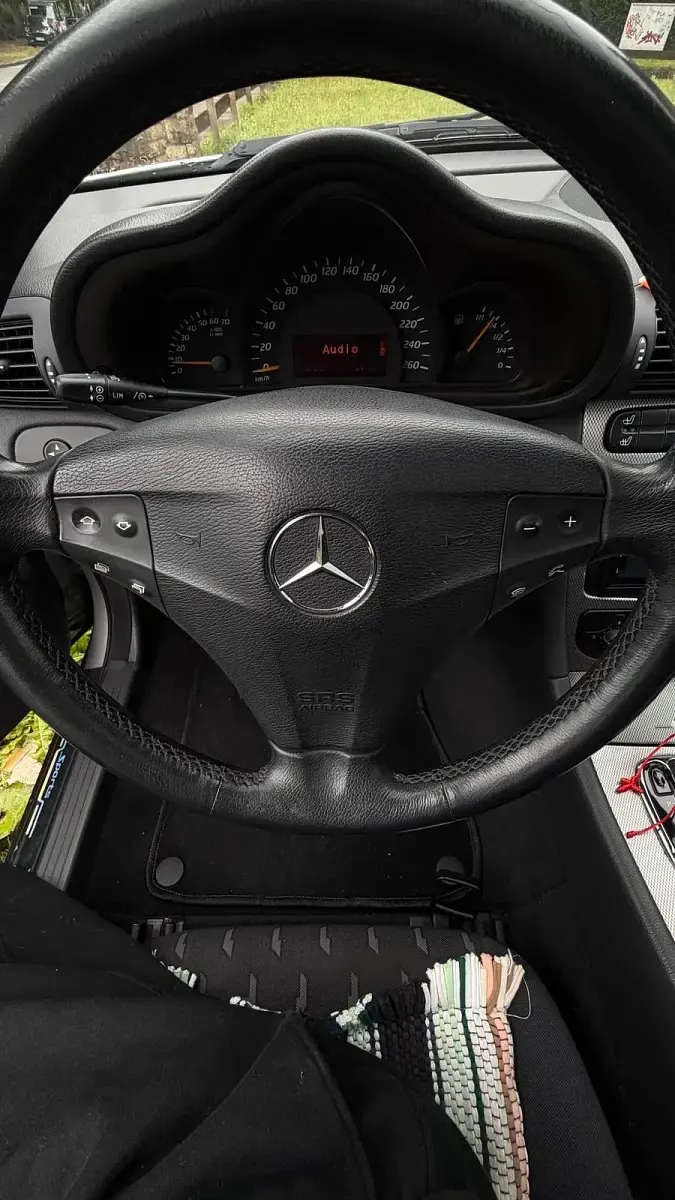 Gebraucht Mercedes C200 163 PS (119 kW) 2002 Grau Coupé
