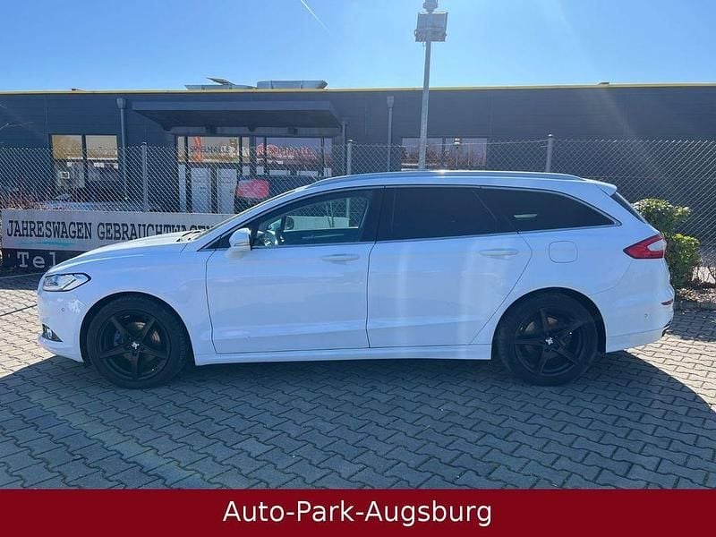 Gebraucht Ford Mondeo Titanium 179 PS (131 kW) 2016 Weiß Kombi