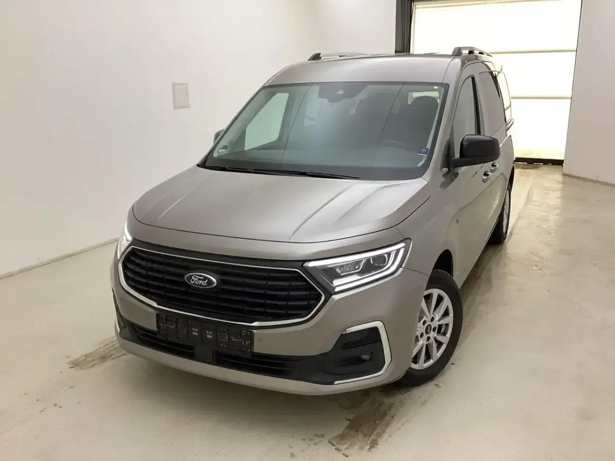 Gebraucht Ford Grand Tourneo Connect Titanium 114 PS (83 kW) 2024 Van / Kleinbus