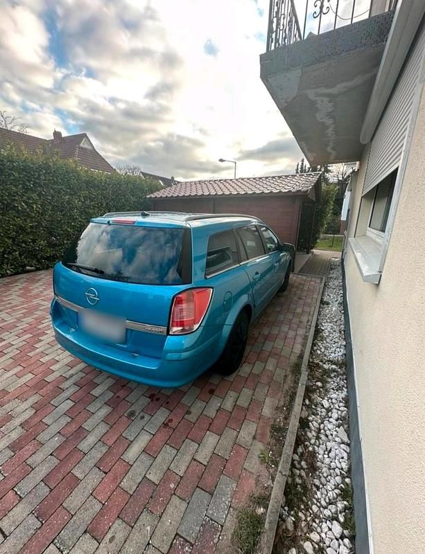 Gebraucht Opel Astra 120 PS (88 kW) 2006 Blau Kombi