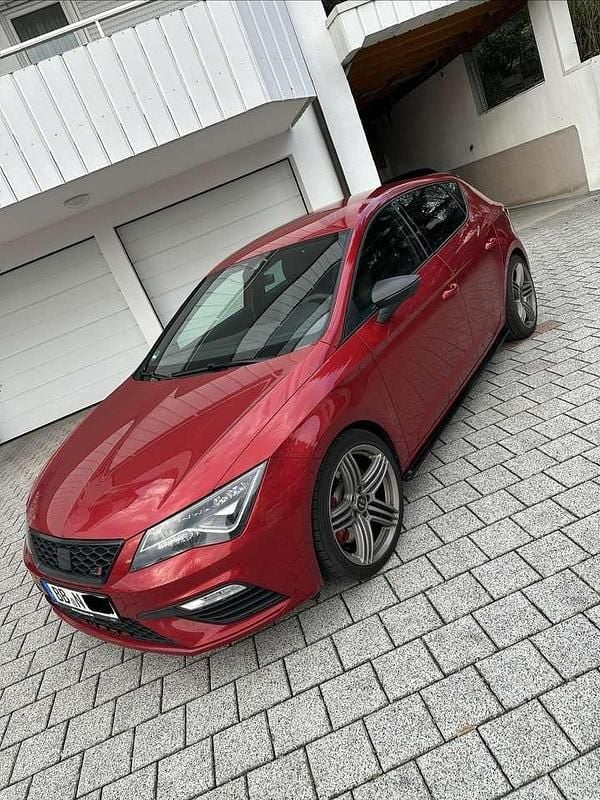 Gebraucht Seat Leon CUPRA 300 PS (220 kW) 2018 Rot Kleinwagen