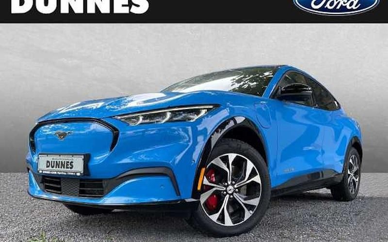 Gebraucht Ford Mustang Mach-E Premium 275 kW (375 PS) 2022 Grabberblue SUV
