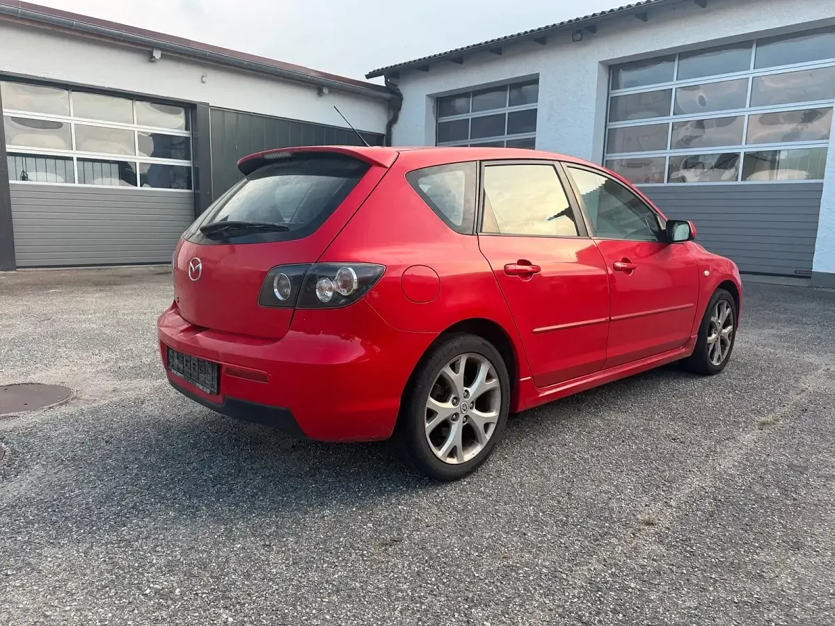 Gebraucht Mazda 3 150 PS (110 kW) 2007 Rot Limousine