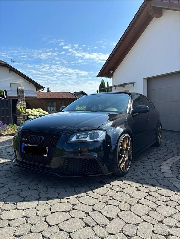 Schwarz Gebraucht 2012 Audi RS3 Kleinwagen | 23.600 € (Teuer) - Bild 1/4