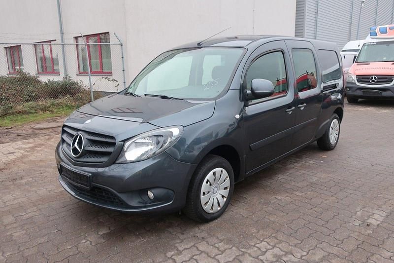 Gebraucht Mercedes Citan 111 110 PS (80 kW) 2018 Grau Kombi