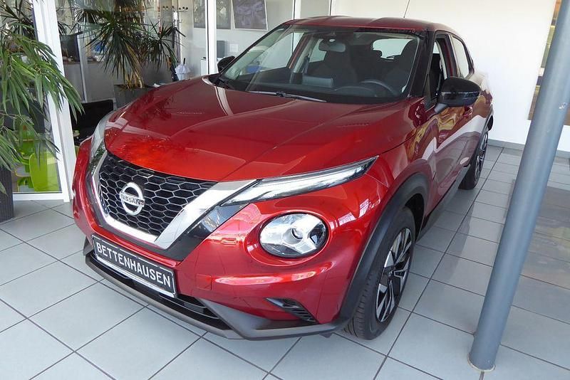 Gebraucht Nissan Juke Acenta 114 PS (83 kW) 2021 Orange SUV