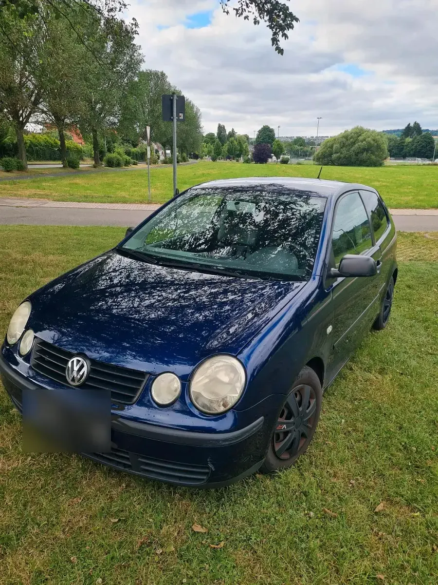 Gebraucht VW Polo 64 PS (47 kW) 2003 Blau Kleinwagen