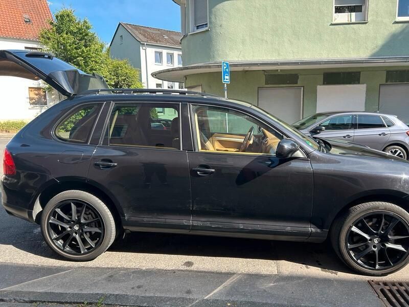 Schwarz Gebraucht 2005 Porsche Cayenne S SUV | 8.000 € (Teuer) - Bild 1/4
