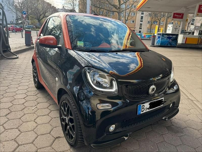Gebraucht Smart ForTwo Cabrio Brabus 90 PS (66 kW) 2016 Schwarz Cabrio