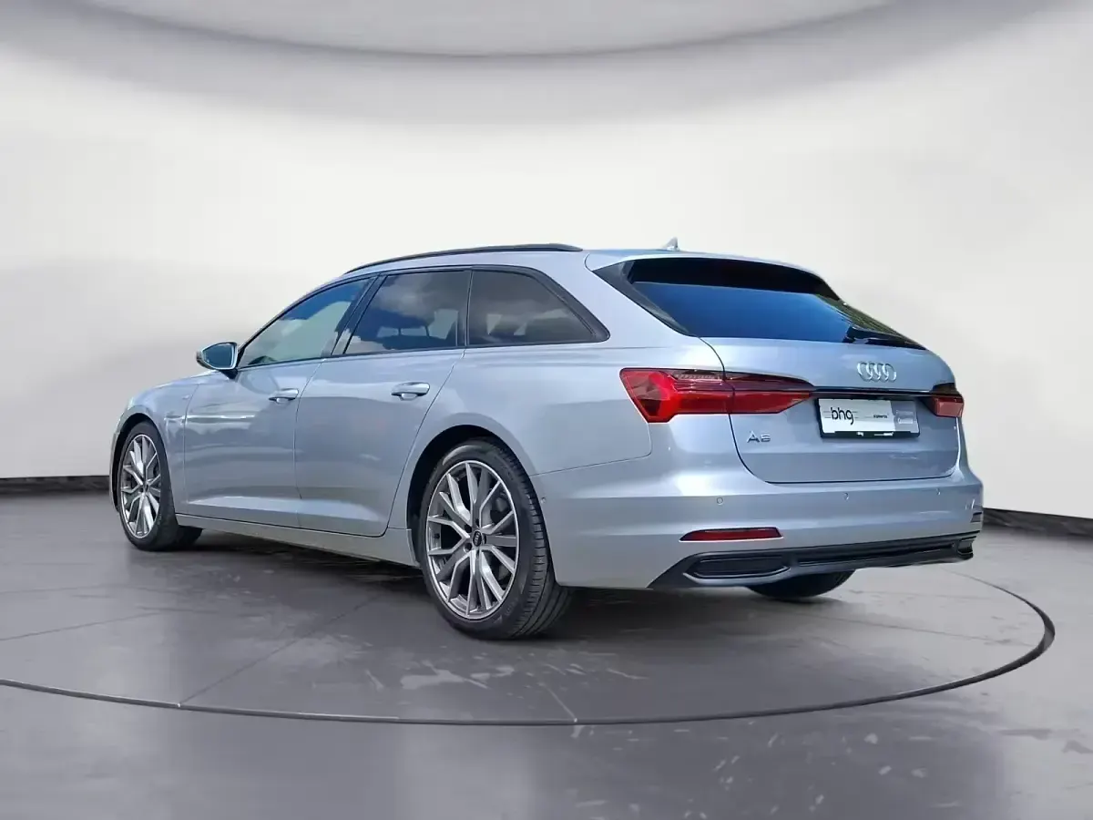 Gebraucht Audi A6 Business 204 PS (150 kW) 2023 Silber Kombi