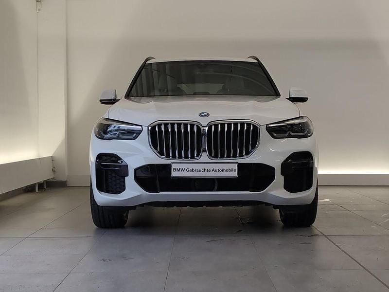 Gebraucht BMW X5 iPerformance 394 PS (289 kW) 2023 Alpinweiss uni SUV