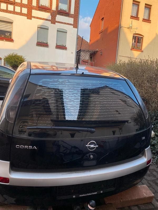 Gebraucht Opel Corsa 75 PS (55 kW) 2002 Schwarz Kleinwagen