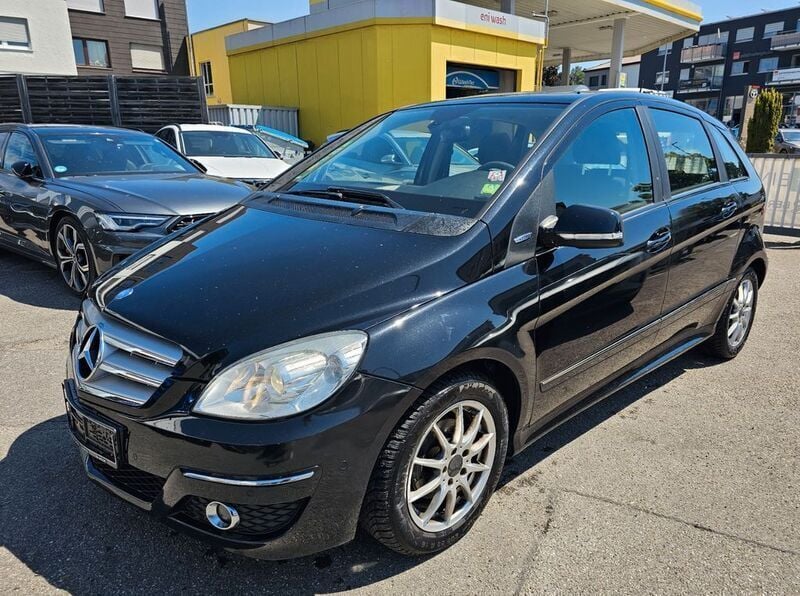 Schwarz Gebraucht 2009 Mercedes B180 Van / Kleinbus | 1.750 € (Superpreis) - Bild 1/4