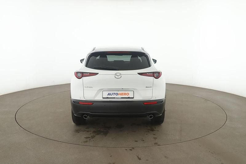 Usado Mazda CX-30 Selection 122 HP (89 kW) 2022 Branco SUV