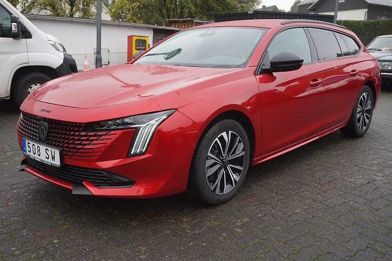 Rot Gebraucht 2024 Peugeot 508 Allure Kombi | 28.500 € (Fairer Preis) - Bild 1/4