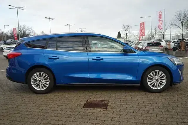 Używany Ford Focus 150 KM (110 kW) 2020 Niebieski Kombi
