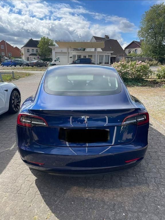 Gebraucht Tesla Model 3 RWD 239 kW (325 PS) 2022 Blau Limousine