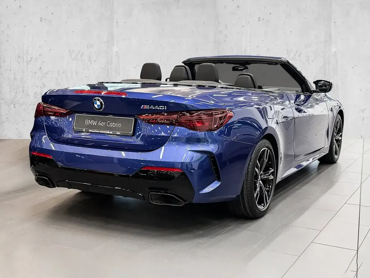 Gebraucht BMW M440 M Sport 381 PS (280 kW) 2026 Blau Cabrio