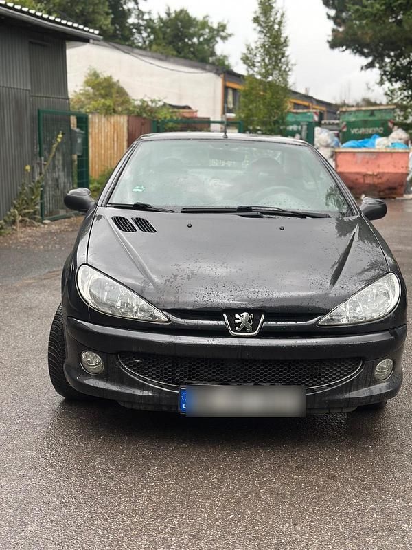 Schwarz Gebraucht 2003 Peugeot 206 CC Cabrio | 600 € (Superpreis) - Bild 1/4