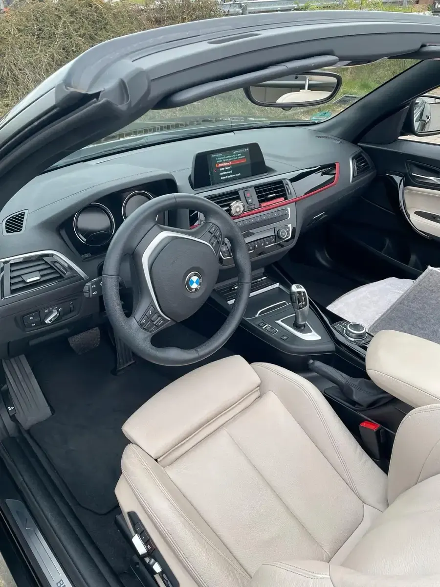 Gebraucht BMW 220 190 PS (139 kW) 2019 Schwarz Cabrio