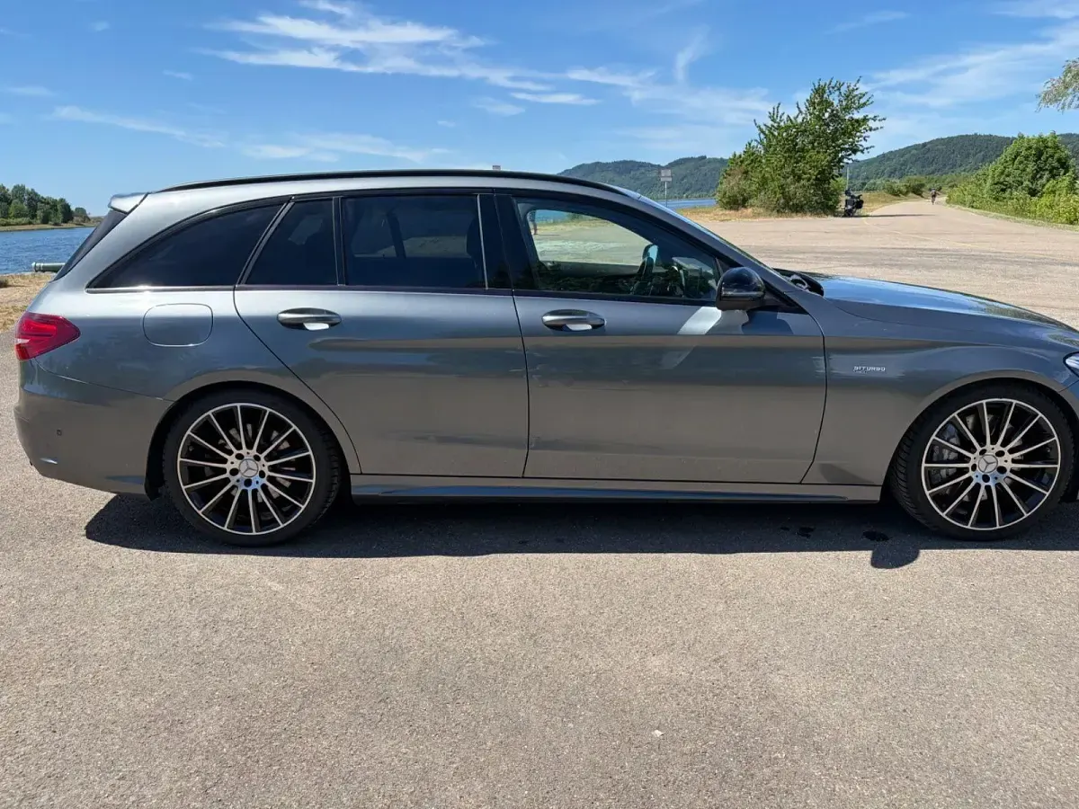 Gebraucht Mercedes C43 AMG AMG 367 PS (269 kW) 2016 Grau Kombi