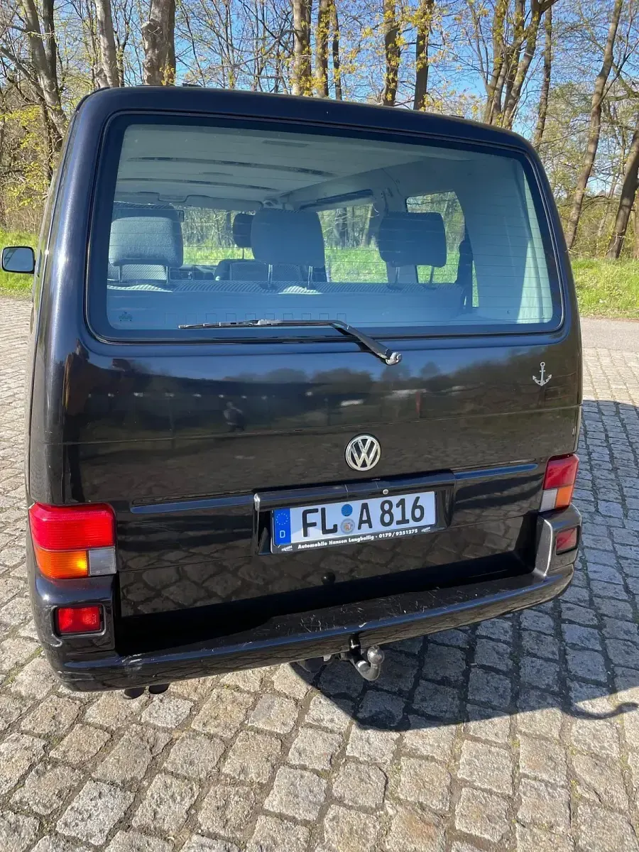 Gebraucht VW T4 102 PS (75 kW) 1998 Schwarz Van