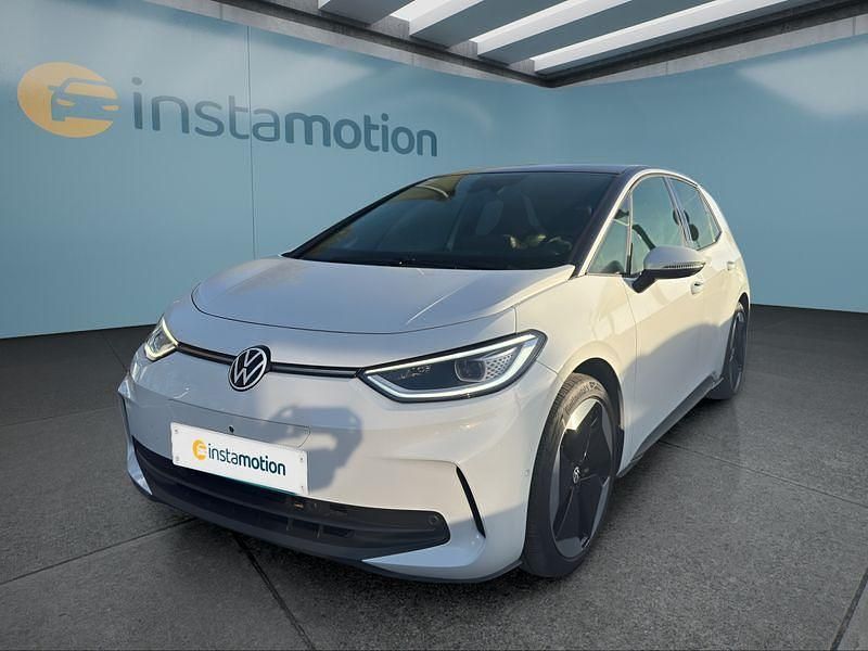 Weiß Gebraucht 2023 VW ID.3 Pro Kleinwagen | 33.599 € (Teuer) - Bild 1/4
