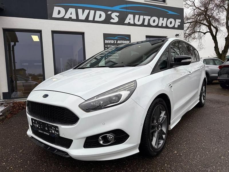 Weiß Gebraucht 2019 Ford S-MAX ST-Line Limousine | 12.990 € (Fairer Preis) - Bild 1/4