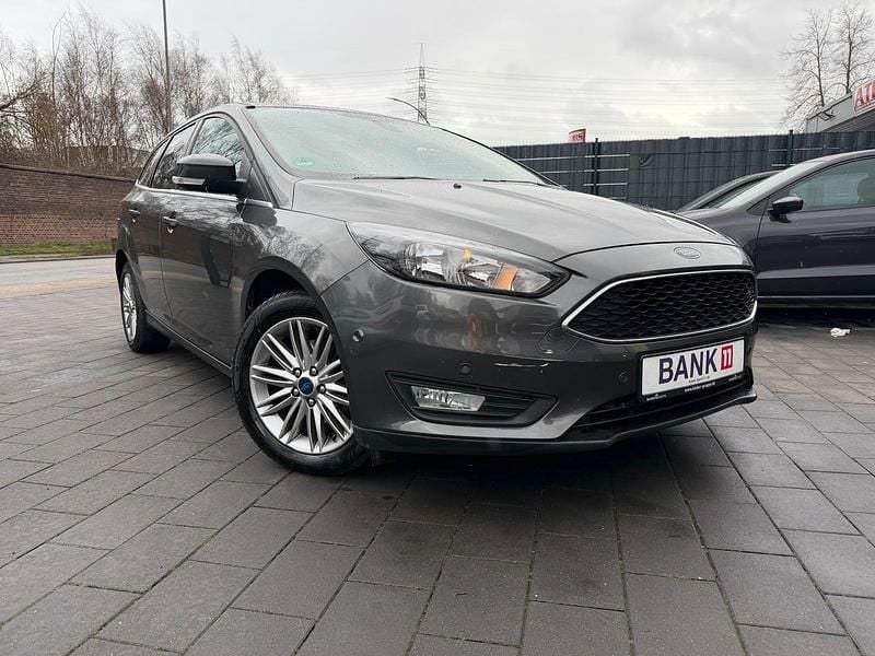 Gebraucht Ford Focus 125 PS (91 kW) 2018 Magneticgrau (metallic) Kombi