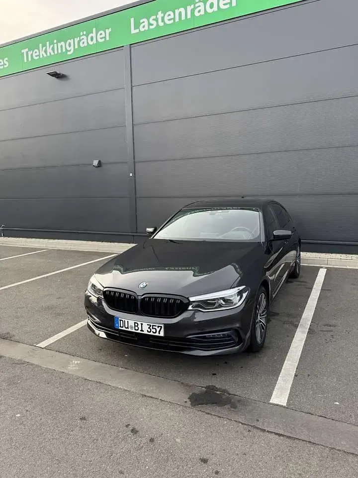 Gebraucht BMW 540 Sport Line 340 PS (250 kW) 2020 Limousine