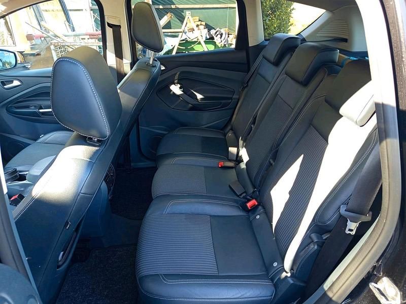 Second-hand Ford C-MAX 140 CP (102 kW) 2013 Negru Monovolum