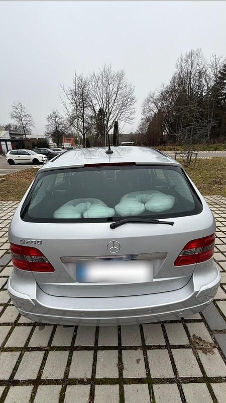 Gebraucht Mercedes B200 136 PS (100 kW) 2006 Grau Van / Kleinbus