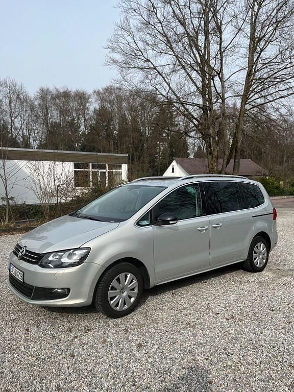 Gebraucht VW Sharan Highline 150 PS (110 kW) 2012 Beige Van / Kleinbus