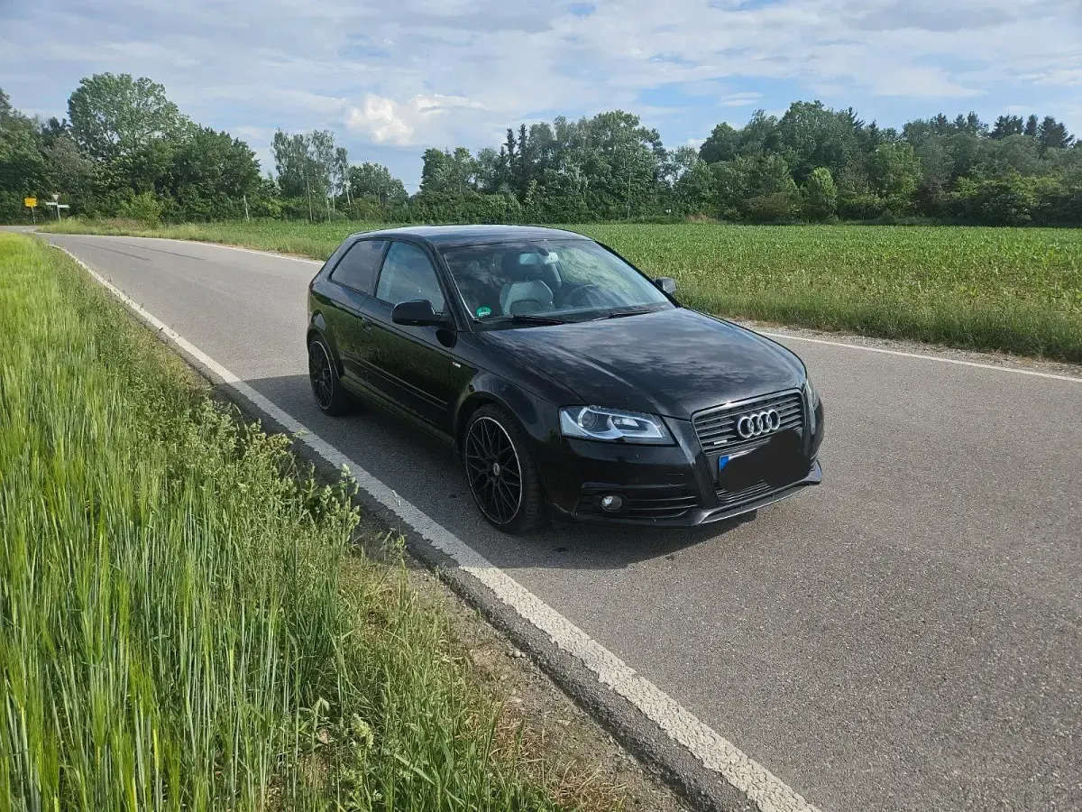 Gebraucht Audi A3 S-Line 160 PS (117 kW) 2011 Schwarz Kleinwagen