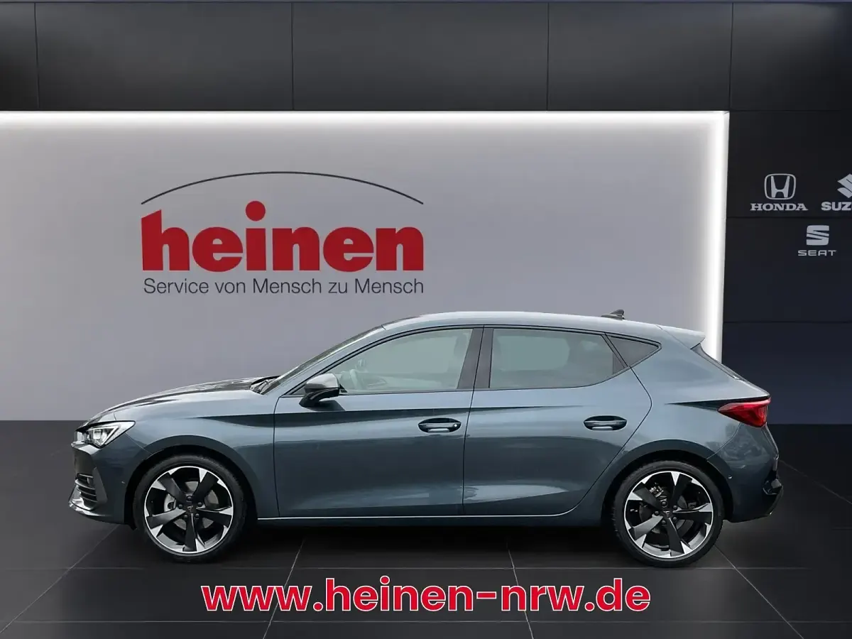 Usata Cupra Leon 150 CV (110 kW) 2023 Grigio Berlina