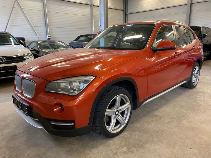 Orange Gebraucht 2012 BMW X1 xLine SUV | 8.900 € (Fairer Preis) - Bild 1/4