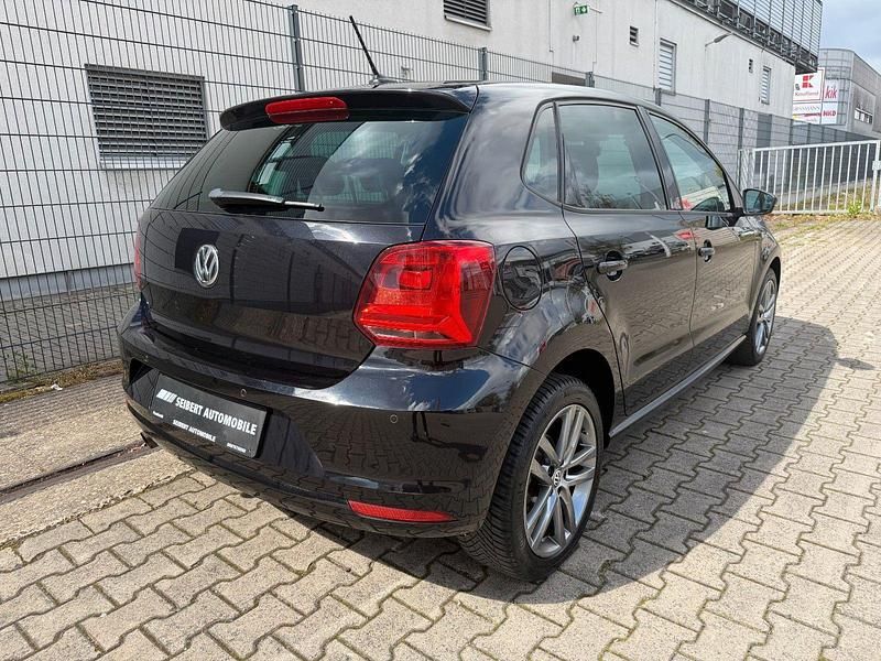 Gebraucht VW Polo LOUNGE 110 PS (80 kW) 2015 Schwarz Kleinwagen