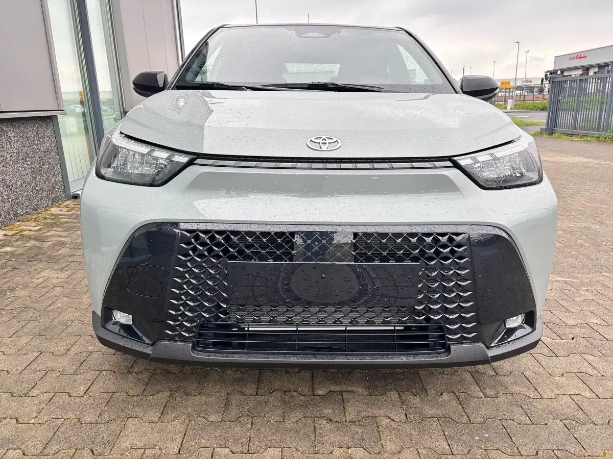 Neu Toyota Aygo X Pulse 116 PS (85 kW) 2026 Wählbar SUV
