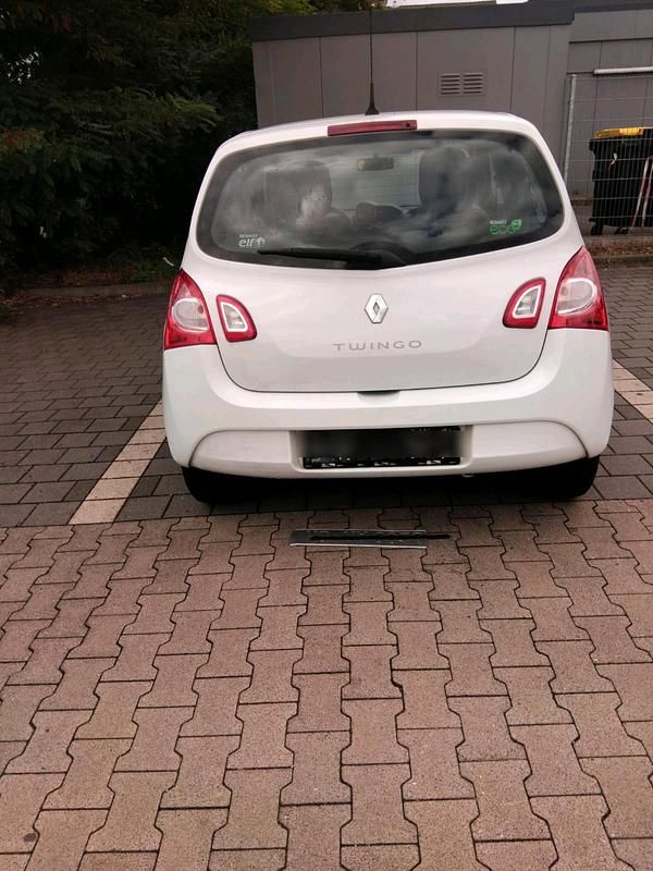 Weiß Gebraucht 2012 Opel Corsa Limousine | 2.250 € (Guter Preis) - Bild 1/4
