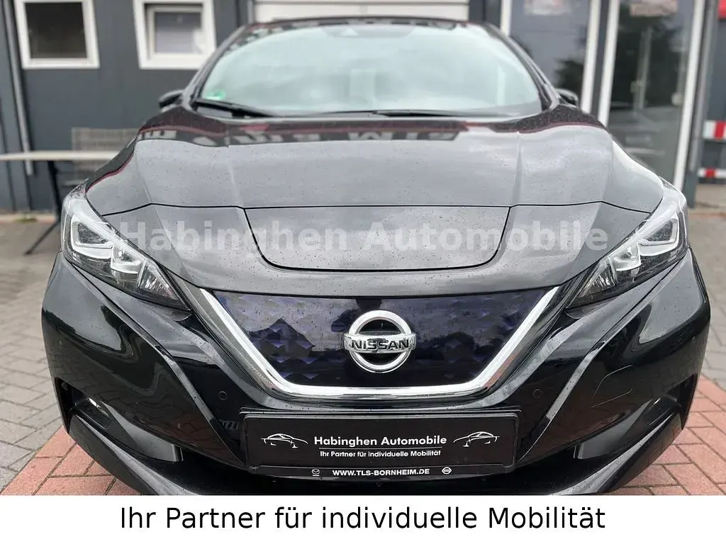 Gebraucht Nissan Leaf 360º 110 kW (150 PS) 2020 Schwarz Kleinwagen