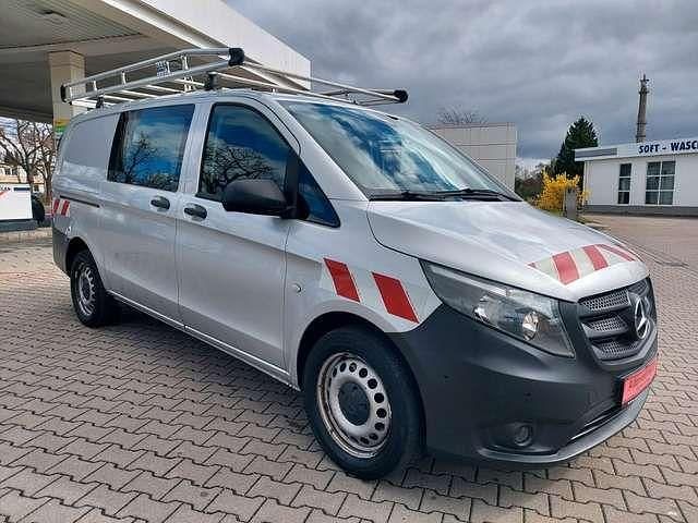 Gebraucht Mercedes Vito 136 PS (100 kW) 2015 Silber Van