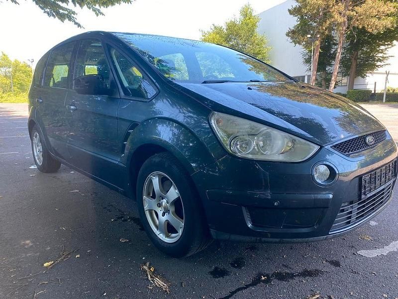 Gebraucht Ford S-MAX Trend 145 PS (106 kW) 2006 Grau Van / Kleinbus