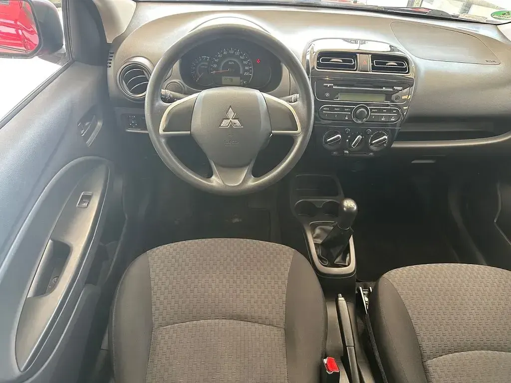 Gebraucht Mitsubishi Space Star Edition 71 PS (52 kW) 2017 Rot Kleinwagen