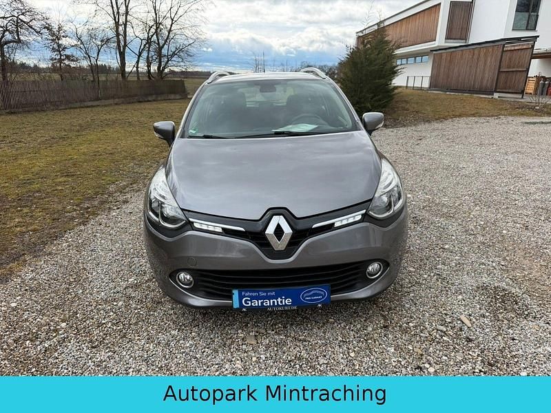 Gebraucht Renault Clio GrandTour Dynamique 120 PS (88 kW) 2015 Grau Kombi
