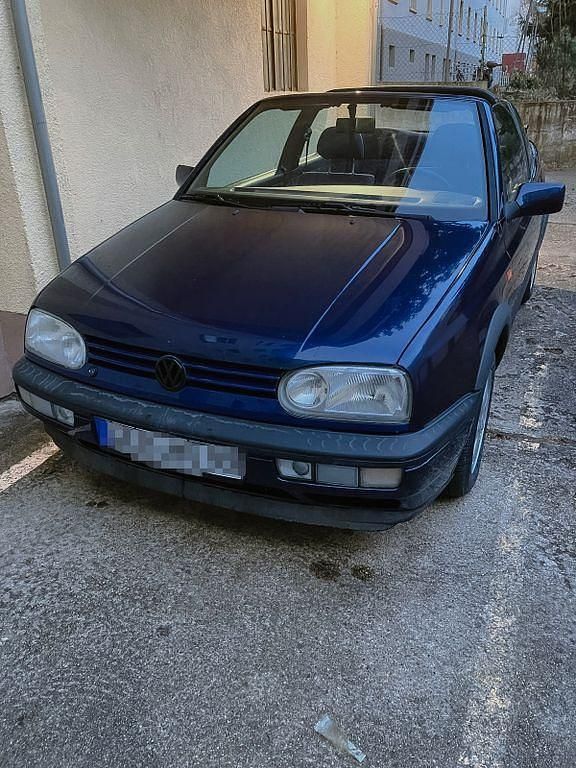 Second-hand VW Golf 90 CP (66 kW) 1994 Albastru Cabrio