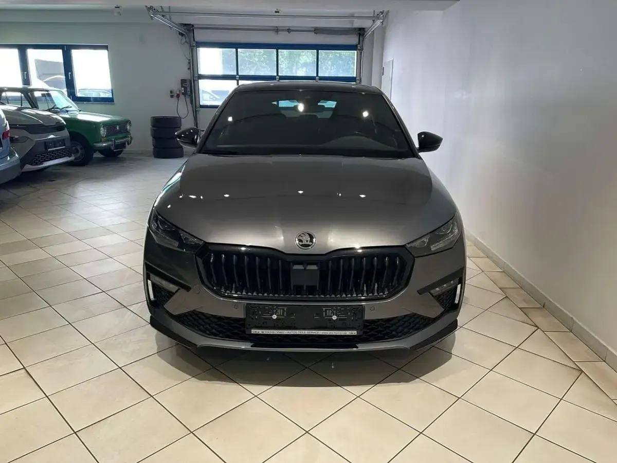 Gebraucht Skoda Scala Monte Carlo 116 PS (85 kW) 2025 Grau Kleinwagen