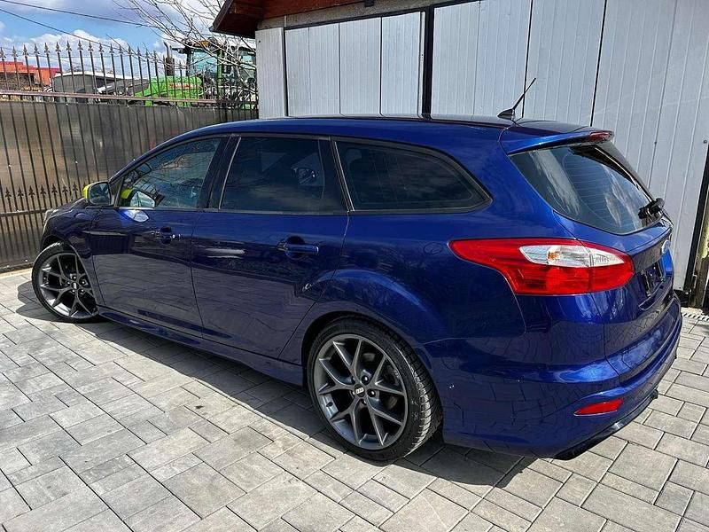 Gebraucht Ford Focus SYNC Edition 95 PS (69 kW) 2014 Kombi