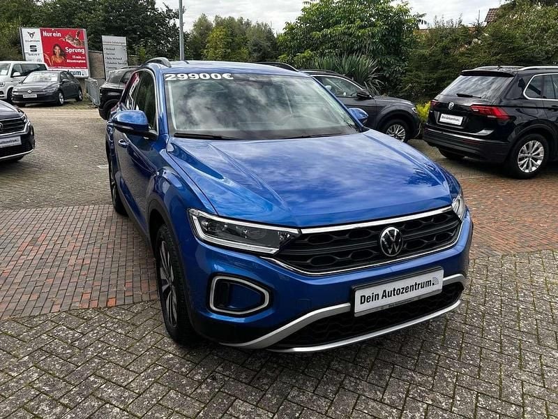 Gebraucht VW T-Roc Move 150 PS (110 kW) 2023 Ravennablau (metallic) SUV