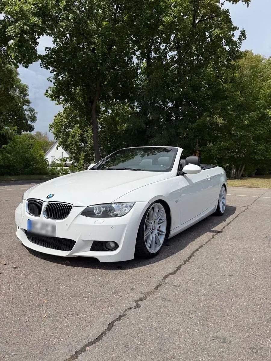 Gebraucht BMW 330 Cabriolet M Sport 245 PS (180 kW) 2009 Weiß Cabrio